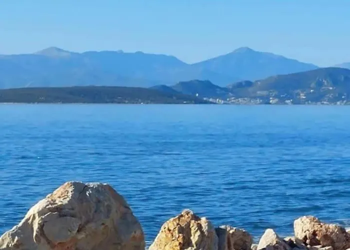 Iria Beach Apartmán Íria